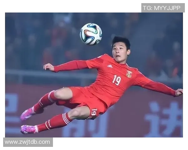 足球明星发型男士风格解析与潮流趋势分享